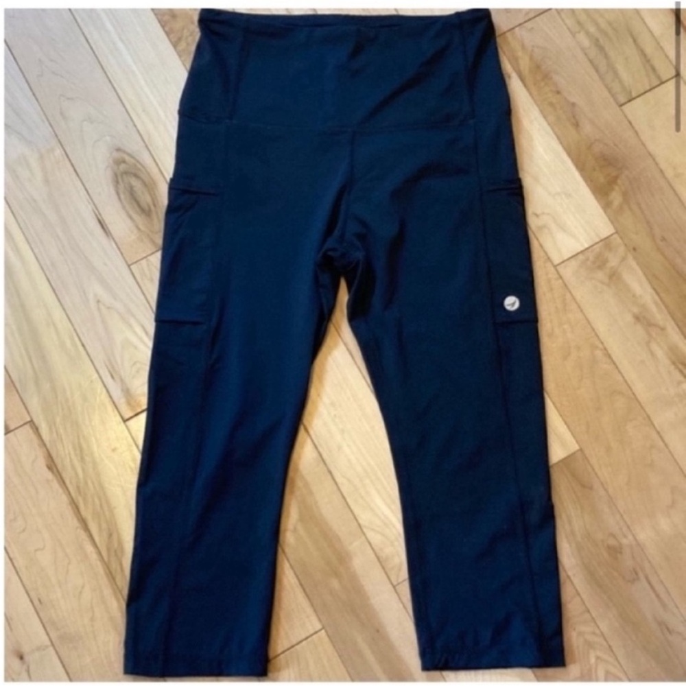 Endeavor black crop high rise leggings w side pockets size medium